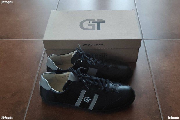 G&T,fekete, 45-s frfi cip,mretproblma miatt elad,egyszer viselt!
