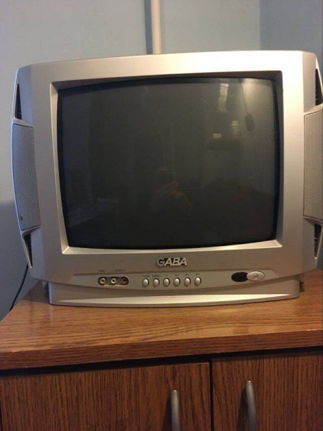Gaba 37 colos Sznes Tv Elad
