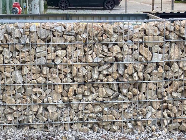 Gabion k ,kerti dekor k