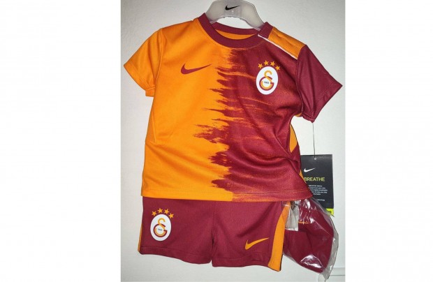 Galatasaray eredeti Nike baby mez szett (70-75 cm, 6-9 hnapos)