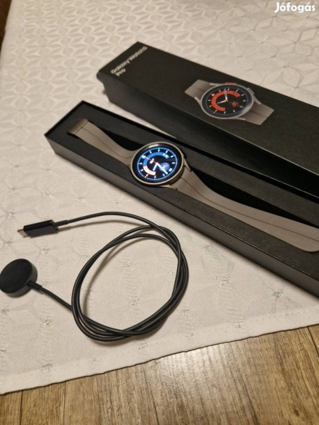 Galaxy Watch 5 pro 45mm K�rtyaf�ggetlen, 12 h� garancia