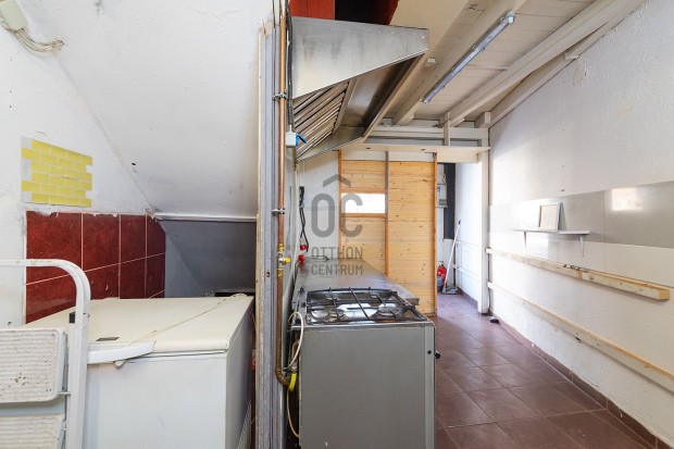 Gal�ri�zott �zlethelyis�g bomba helyen!!!