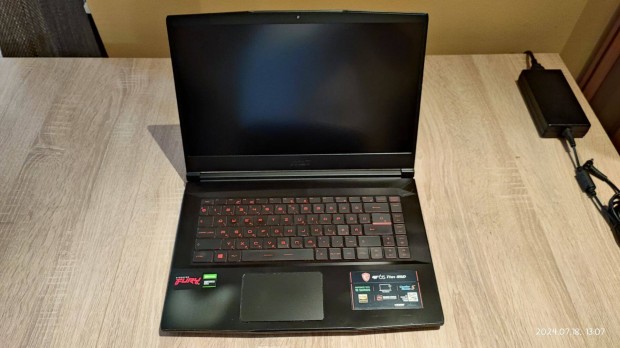 Gamer MSI Thin i5/Gtx 1660Ti laptop elad