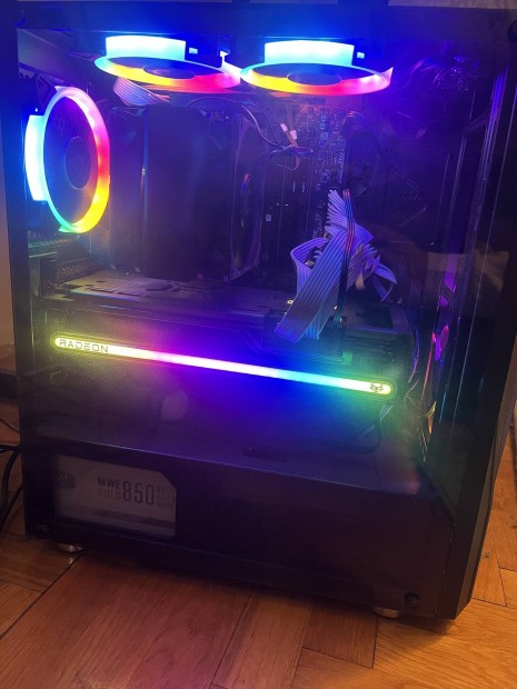 Gamer PC Sapphire nitro RX 7800 xt , ryzen 5 7600x!