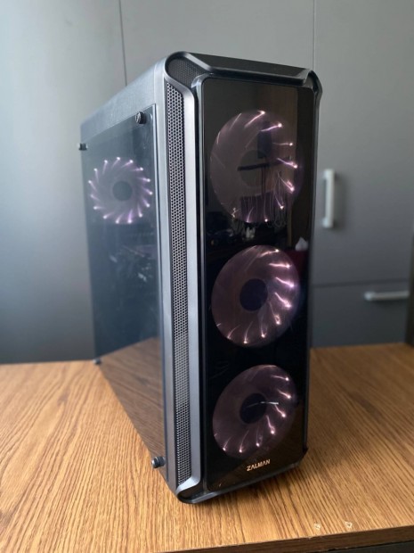 Gamer PC! Ryzen 5 5600x / RX 6600 XT / 32GB