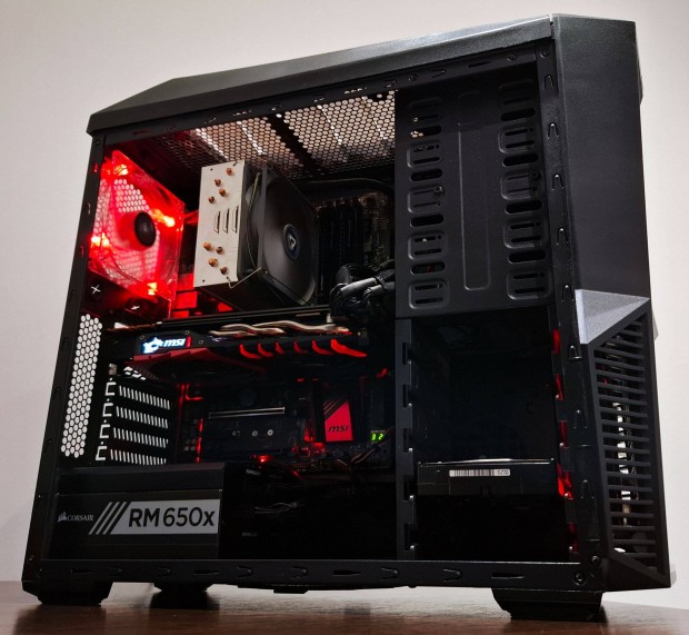 Gamer PC! i7-7700K/ Gtx 1070 8GB/ 16GB DDR4/ SSD+HDD/ Beszmts!