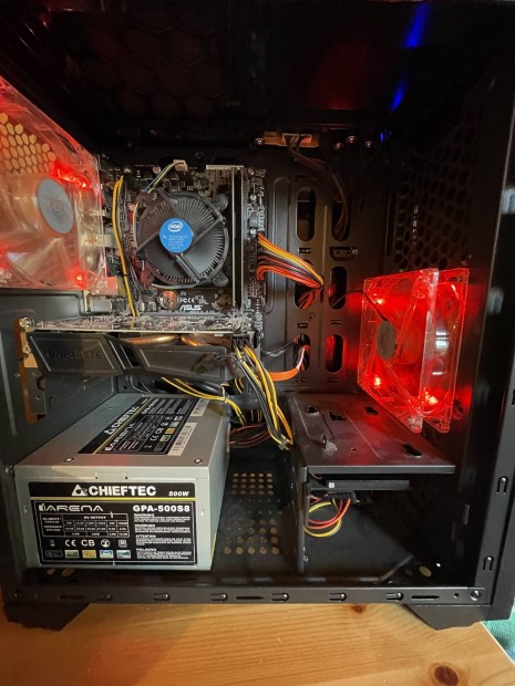 Gamer pc! I5 7400, 16gb Ram, Gtx 1060 6gb