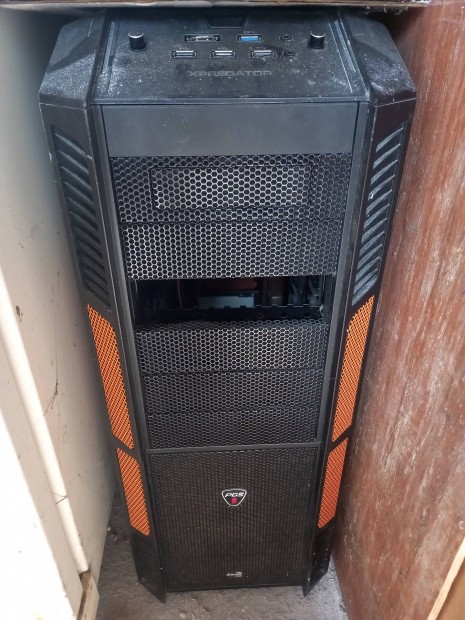 Gamer pc hz nagy s csendes ventiltorokkal elad 