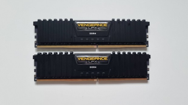 Gaming RAM (Vengeance Lpx DDR4 16Gb)