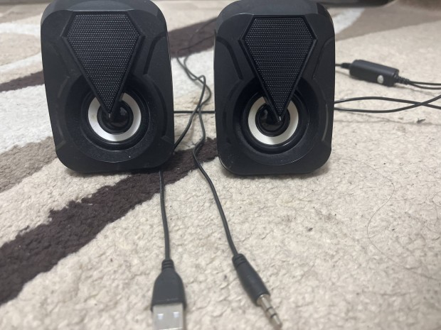 Gaming hangsz�r�k RGB