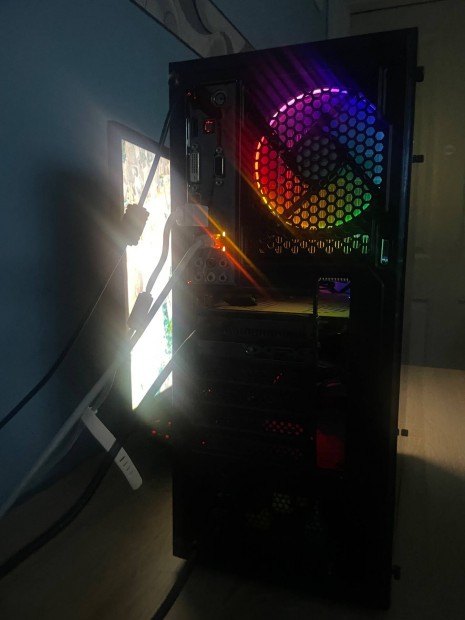 Gaming pc s billentyzet