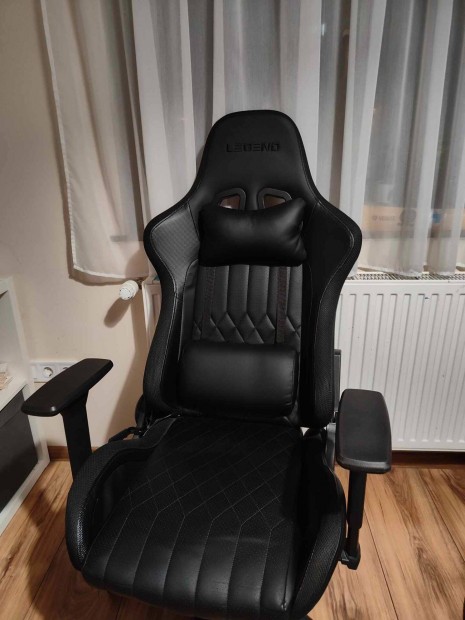 Gaming szék eladó