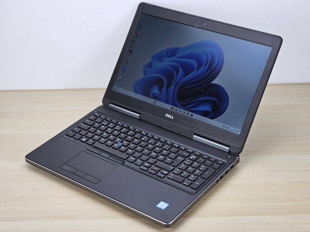 Garancilis Dell Precision 7520 laptop, Intel Core i7, Nvidia Quadro