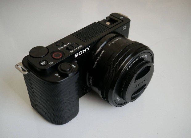 Garanciás! Sony ZV-E10 24MP fényképezőgép 4K videókamera
