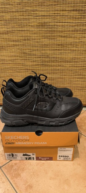 Garancival! Skechers Outdoor 40 (memria habos)