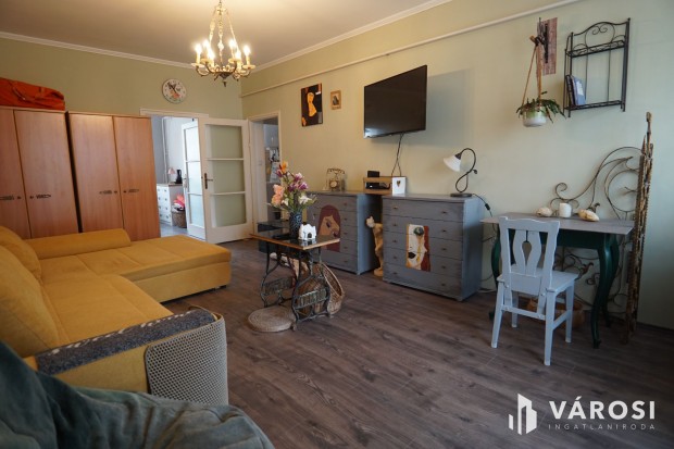 Garay utc�ban j� �llapot�, erk�lyes lak�s