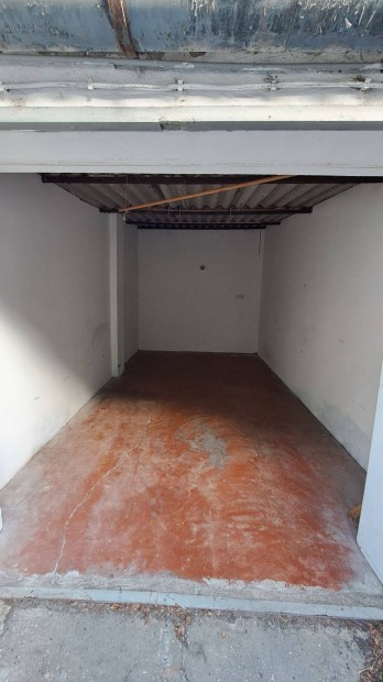 Garzs kiad a Mikszth ton