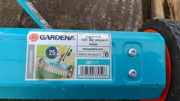 Gardena kézi gyep szellőztető