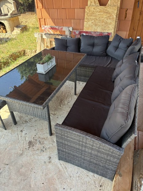 Gardenstar műrattan