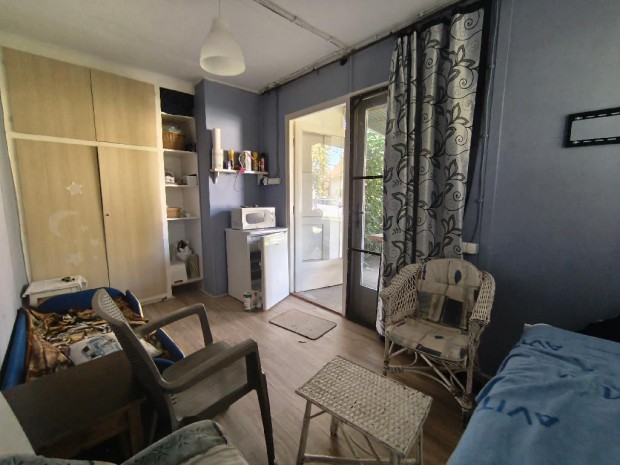 G�rdonyi elad� 15 nm-es h�z