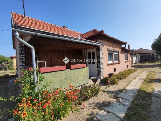 Gárdonyi eladó 49 nm-es ház