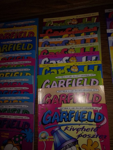 Garfield kpregny 26x17 cm 1998-2001 38 db + 14 poszter 