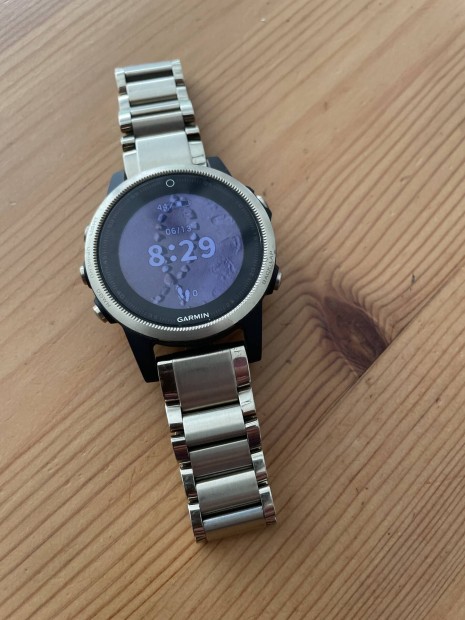 Garmin Fenix 5s Sapphire