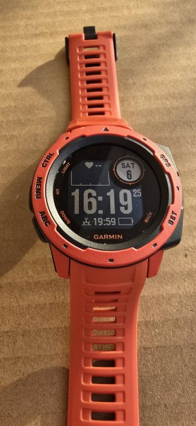 Garmin Instinct MIL-STD-810G GPS frfi karra