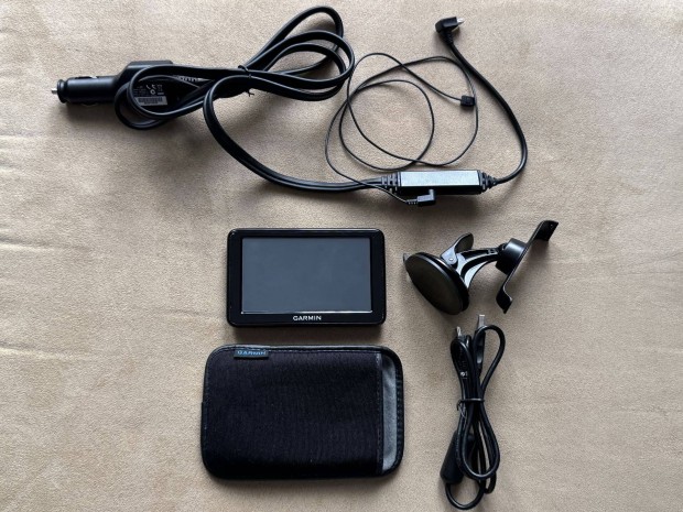 Garmin Nüvi 2495LMT autós GPS navigációs szett