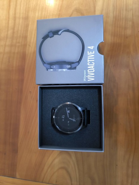 Garmin Vivoactive 4 okosra kitn llapotban elad