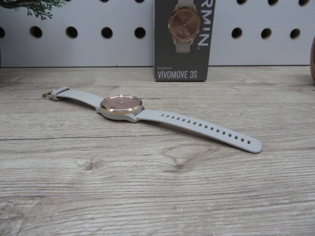 Garmin Vivomove 3S - Használt, karcmentes