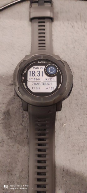 Garmin instinct 2 graphite elad