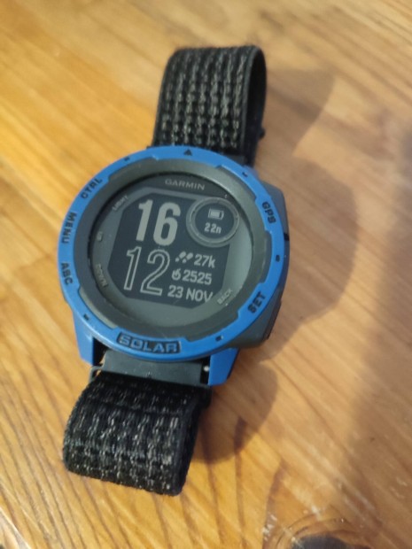 Garmin instinct solar 