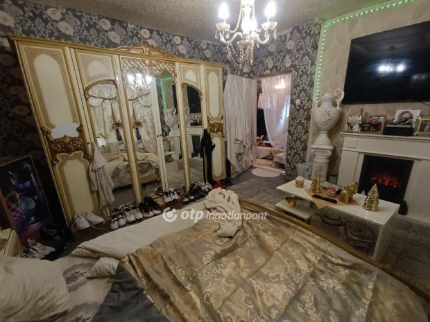 G�vavencsell�i elad� 75 nm-es h�z