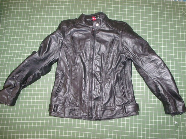 Gear X női S/M méretű motoros bőrdzseki, protektorokkal 37ezer