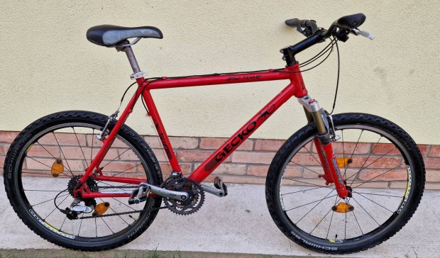 Gecko Proteam,k�nny� alu mtb. XT, 27s.