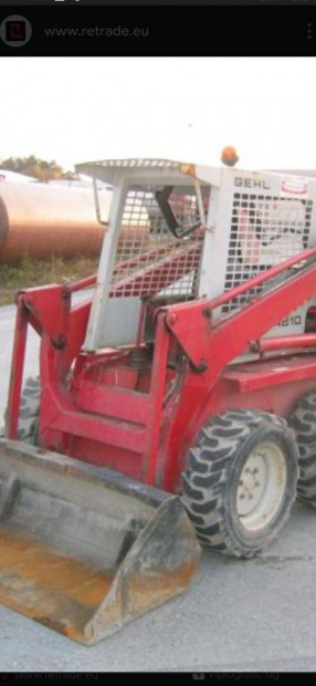 Gehl 4610 csuszokormányzású rakodó ( bobcat szerű)