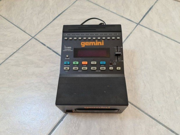 Gemini cd-8800 cd lejtsz problms