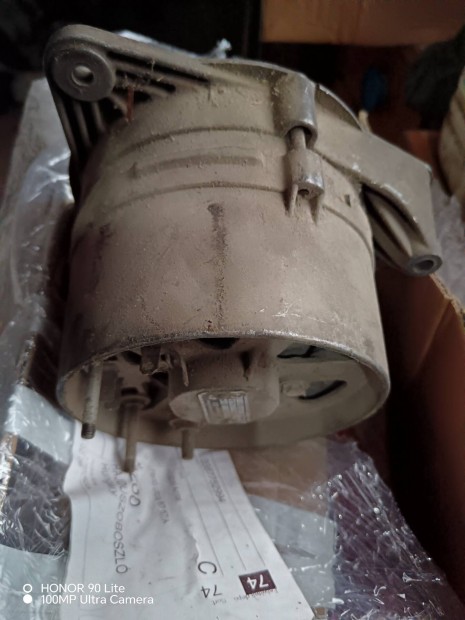 Gener�tor, 24 Voltos, Ifa W50, alkatr�sz g�p. 