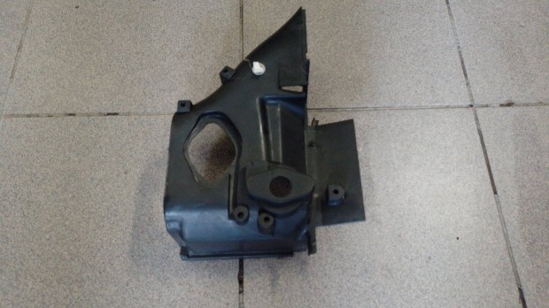 Generic XOR 125 henger burkolat fels�