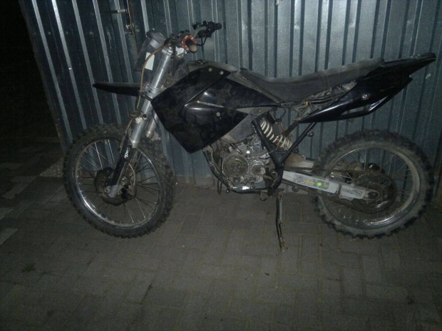 Generic trigger zemanyag tank