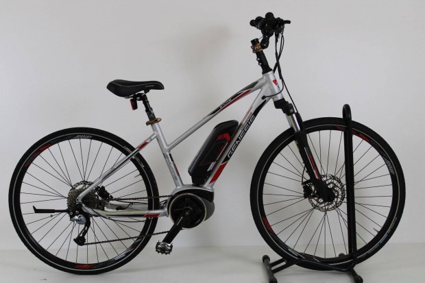 Genesis Cross E-Lite 28"-os Ebike, 500Wh, 45cm/S -50,000FT !!!