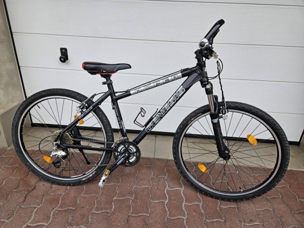 Genesis Hyper 26-os prmium MTB kerkpr