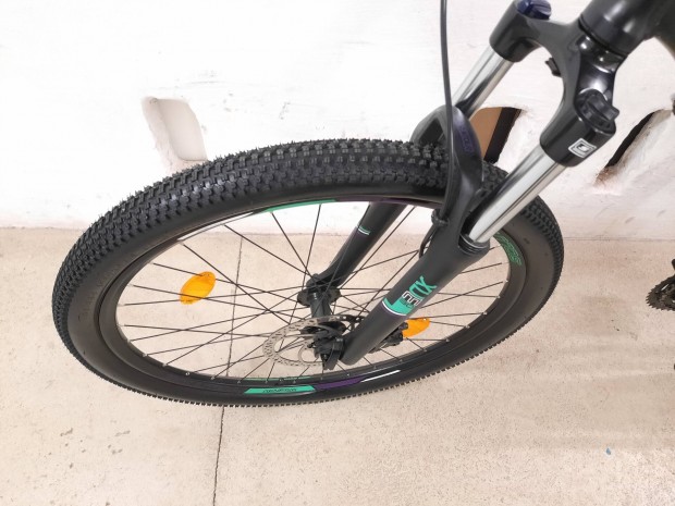 Genesis Solution 4.0 27,5" Mountainbike kerékpár