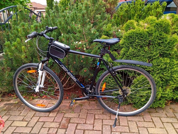 Genesis (Osztrák) 28" trekking