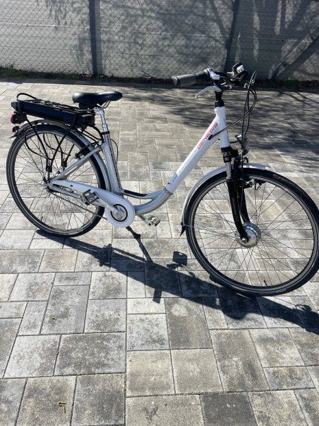 Genesis ebike pedelec elektromos kerkpr 