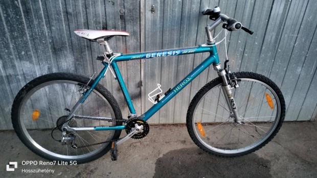 Genesis piheknny alu 26" 21 sebessg hibtlan MTB kerkpr