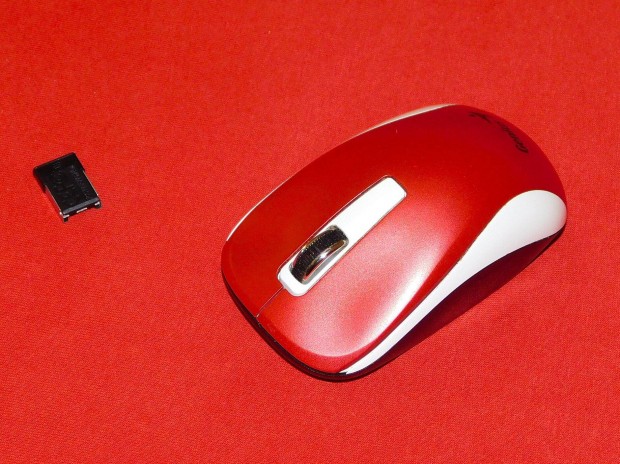 Genius Blueye NX7010 vezeték nélküli, fehér-piros egér, 1200 DPI