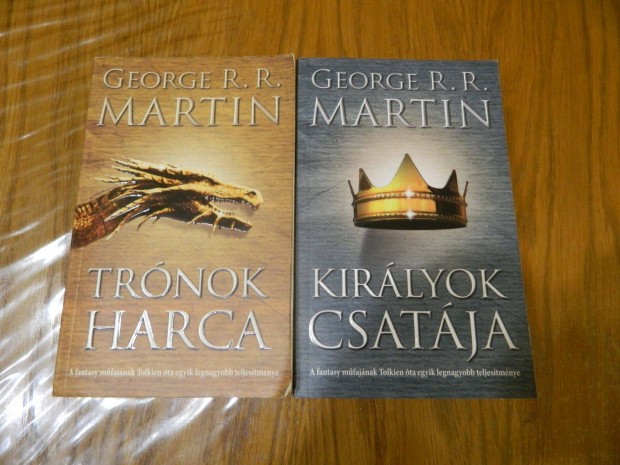 George R.R. Martin: Trnok harca I-II