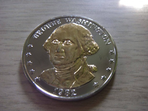 George Washington 1732 - 1982 Emlkrem